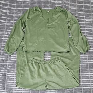 Nordstrom Satin Effect 2 Piece Pajama Lounge Set Pants Top Sage Green XS